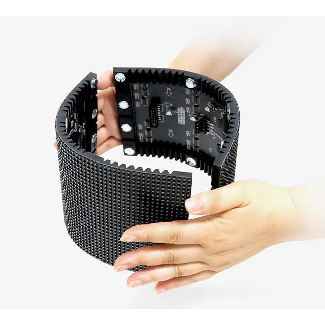 Layar TV LED Lunak yang Dapat Disesuaikan Tampilan P3 Panel LED Fleksibel Dalam Ruangan Harga Layar Seksi 2